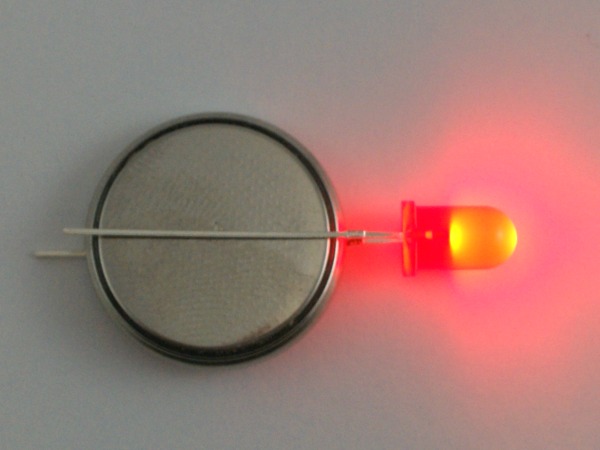 The Simplest Circuit - Maker Camp